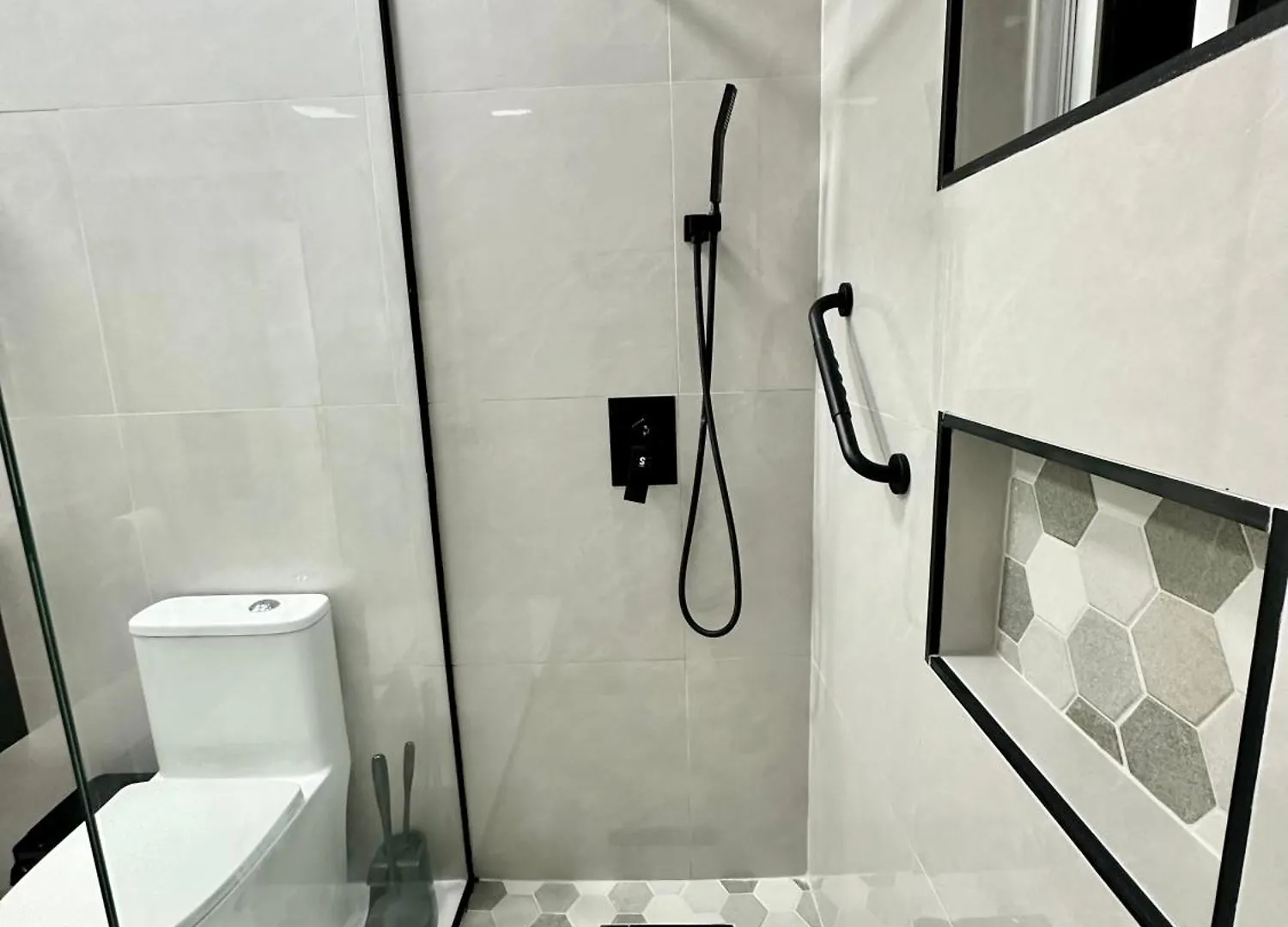 Wymering Suite - Modern 2Br Suite In New Κίνγκστον Τζαμάικα
