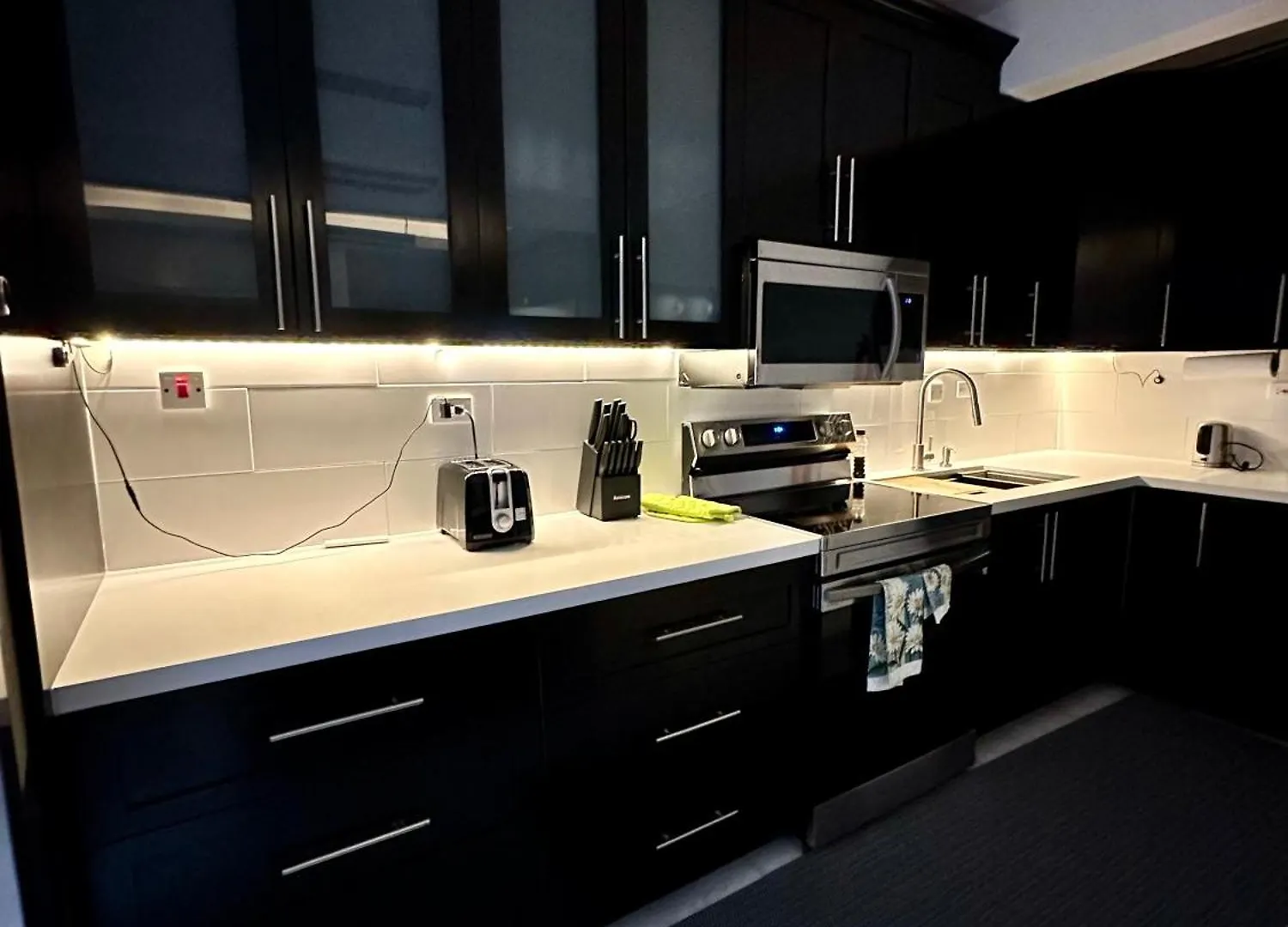 Wymering Suite - Modern 2Br Suite In New Κίνγκστον 0*,  Τζαμάικα